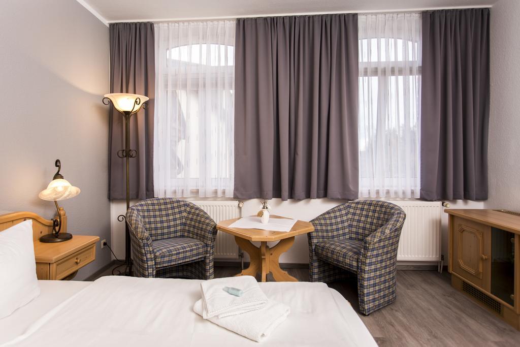 Der Bayerische Hof Hotel Grunbach Exterior photo